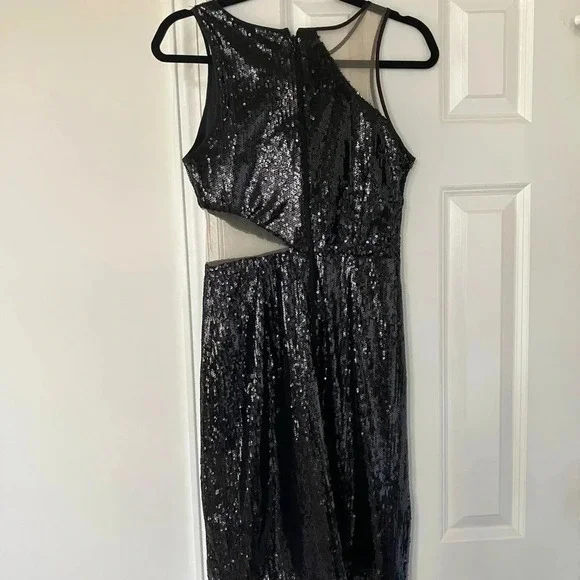 NWT TOCCIN NY Black Sequin Cutout Mesh Sleeveless Mini Cocktail Dress (4) - Picture 7 of 8